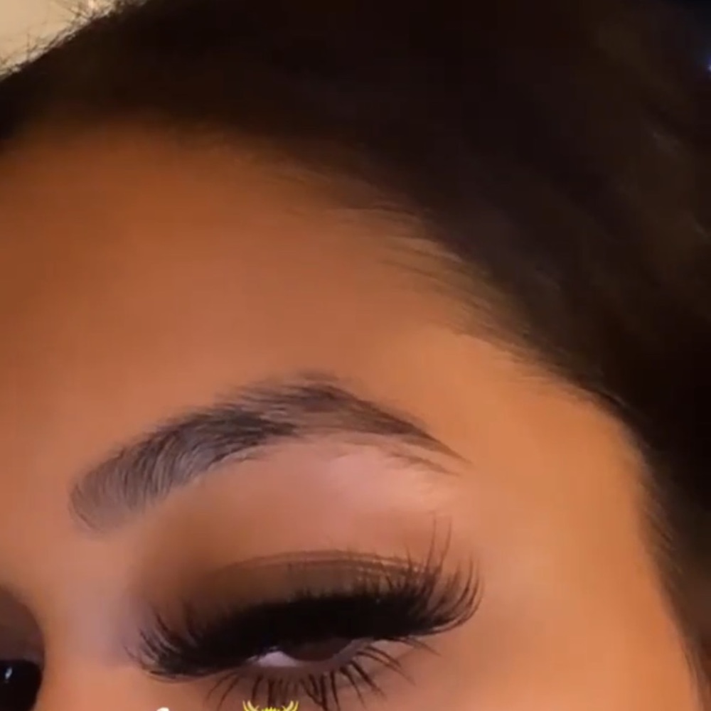 Meet your Posher, Deshayia